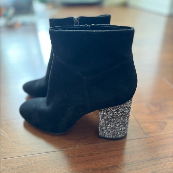 Michael Kors Cher Suede Ankle Boot size 8.5 - Picture 2 of 6